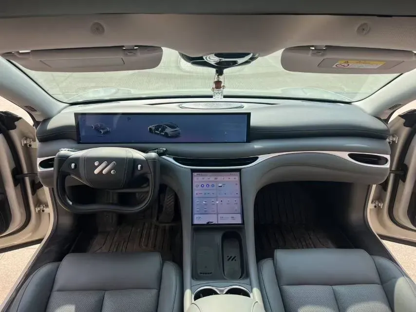 2024 IM L6 BEV 75KWH,autocango,china used car exporter,china ev exporter,chinese used car exporter,chinese used ev exporter