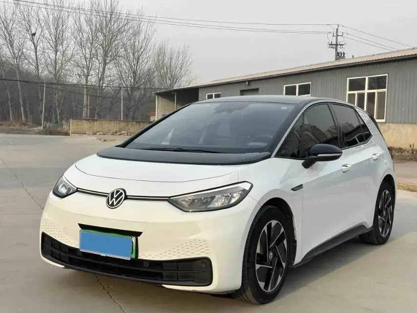 2023 Volkswagen ID.3 BEV 52.8KWH