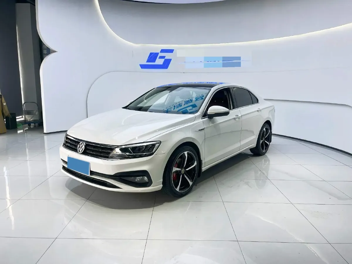 2019 Volkswagen T-Cross 1.4T 150HP L4 7DCT,autocango,china used car exporter,china ev exporter,chinese used car exporter,chinese used ev exporter
