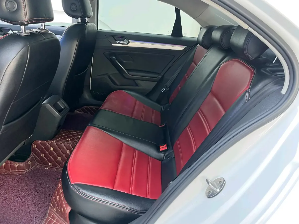 2019 Volkswagen T-Cross 1.4T 150HP L4 7DCT,autocango,china used car exporter,china ev exporter,chinese used car exporter,chinese used ev exporter