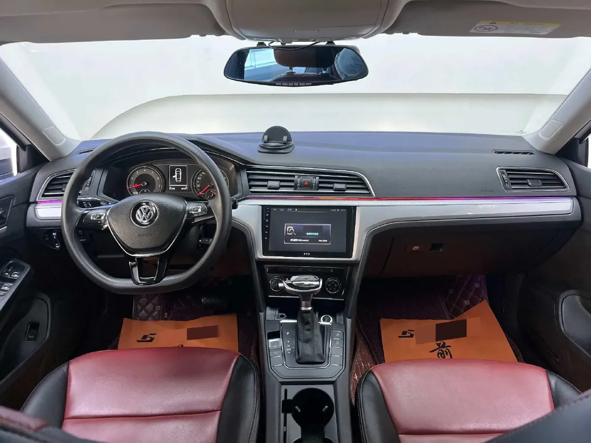 2019 Volkswagen T-Cross 1.4T 150HP L4 7DCT,autocango,china used car exporter,china ev exporter,chinese used car exporter,chinese used ev exporter