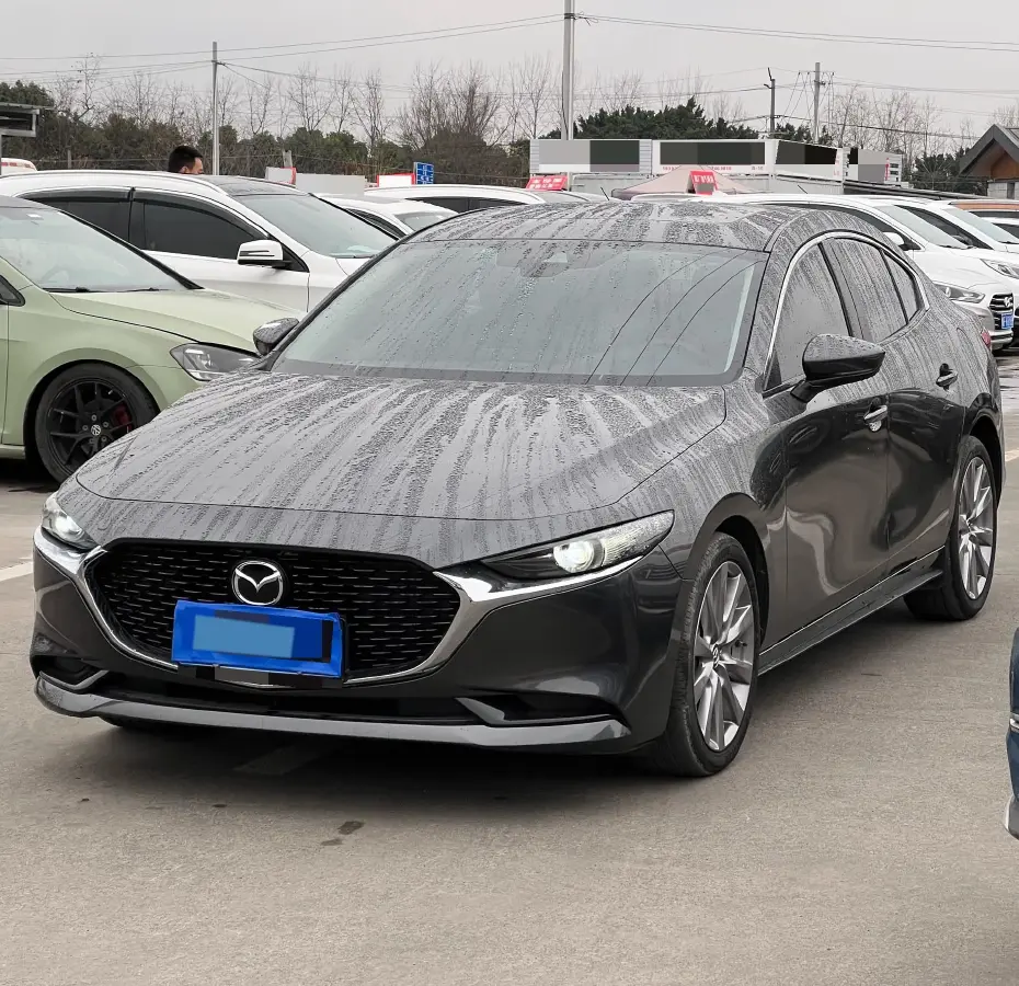 2022 Mazda 3 Axela 2.0L 158HP L4 6AT