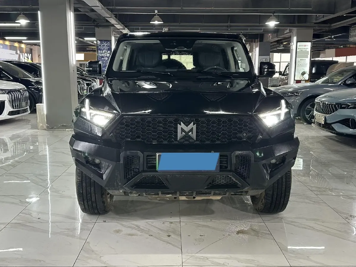 2023 M Hero 917 REEV 197HP 2AT REEV 65.8KWH,autocango,china used car exporter,china ev exporter,chinese used car exporter,chinese used ev exporter