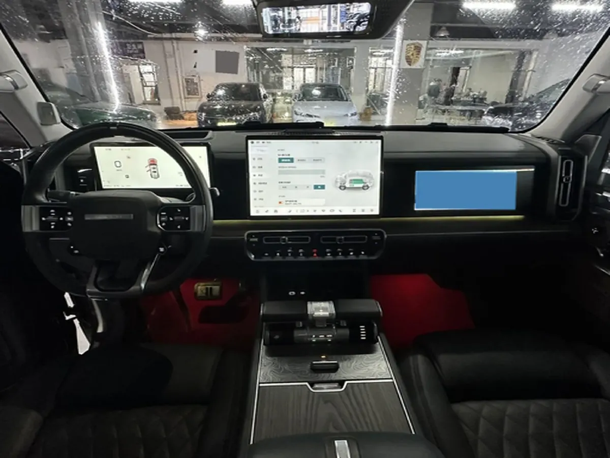 2023 M Hero 917 REEV 197HP 2AT REEV 65.8KWH,autocango,china used car exporter,china ev exporter,chinese used car exporter,chinese used ev exporter