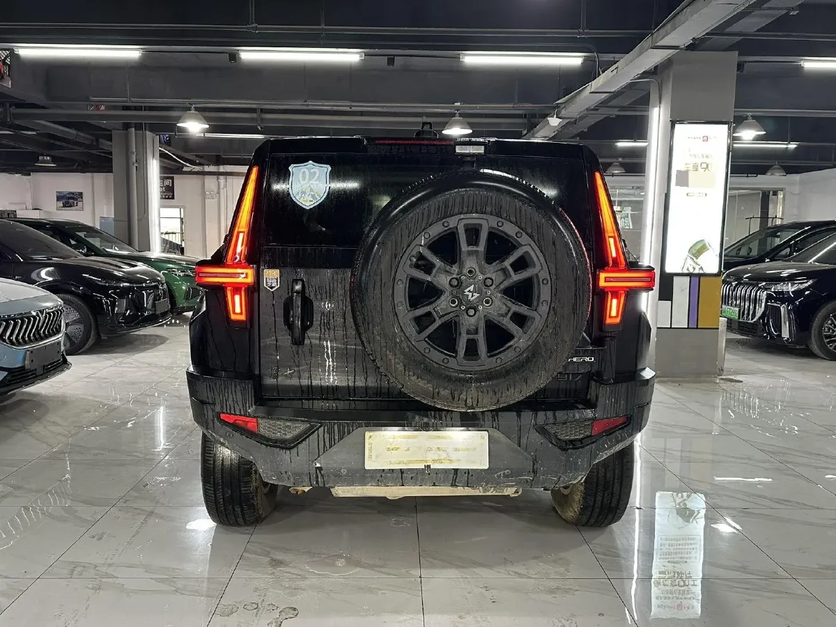 2023 M Hero 917 REEV 197HP 2AT REEV 65.8KWH,autocango,china used car exporter,china ev exporter,chinese used car exporter,chinese used ev exporter