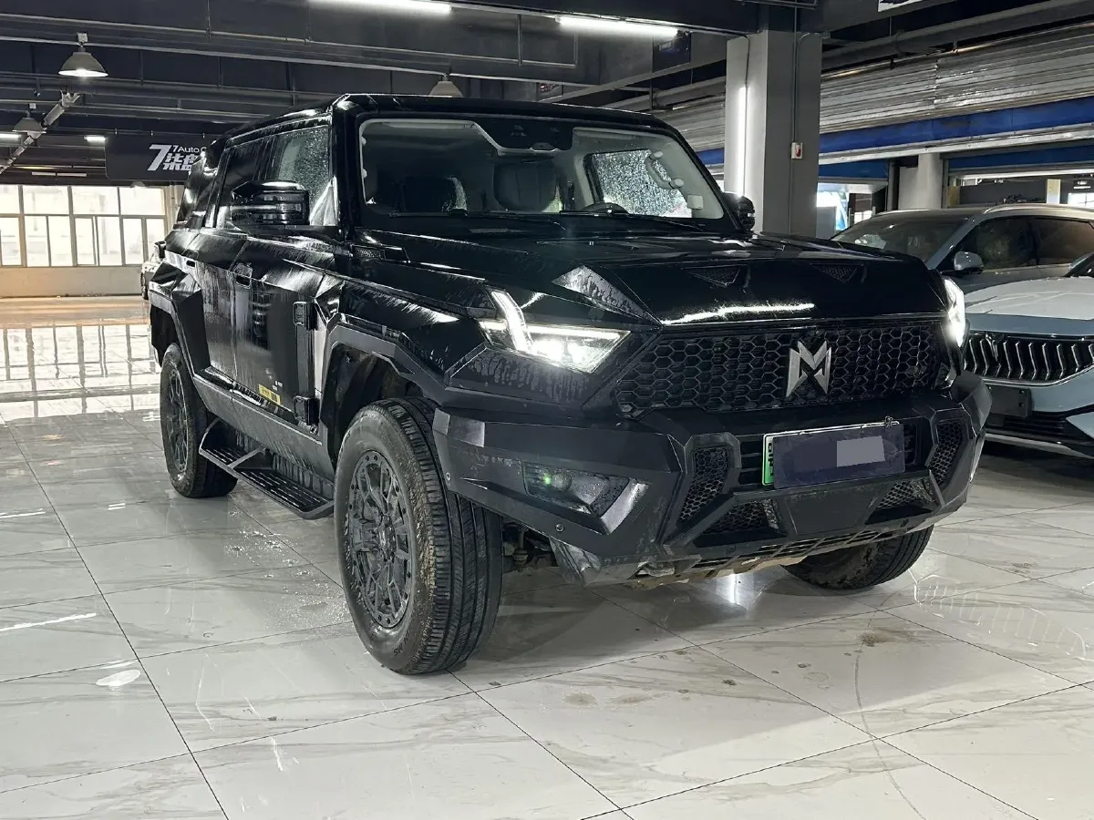 2023 M Hero 917 REEV 197HP 2AT REEV 65.8KWH,autocango,china used car exporter,china ev exporter,chinese used car exporter,chinese used ev exporter