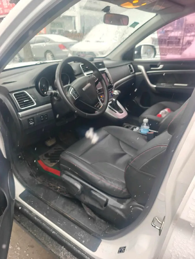 2019 Haval M6 1.5T 150HP L4 7DCT,autocango,china used car exporter,china ev exporter,chinese used car exporter,chinese used ev exporter