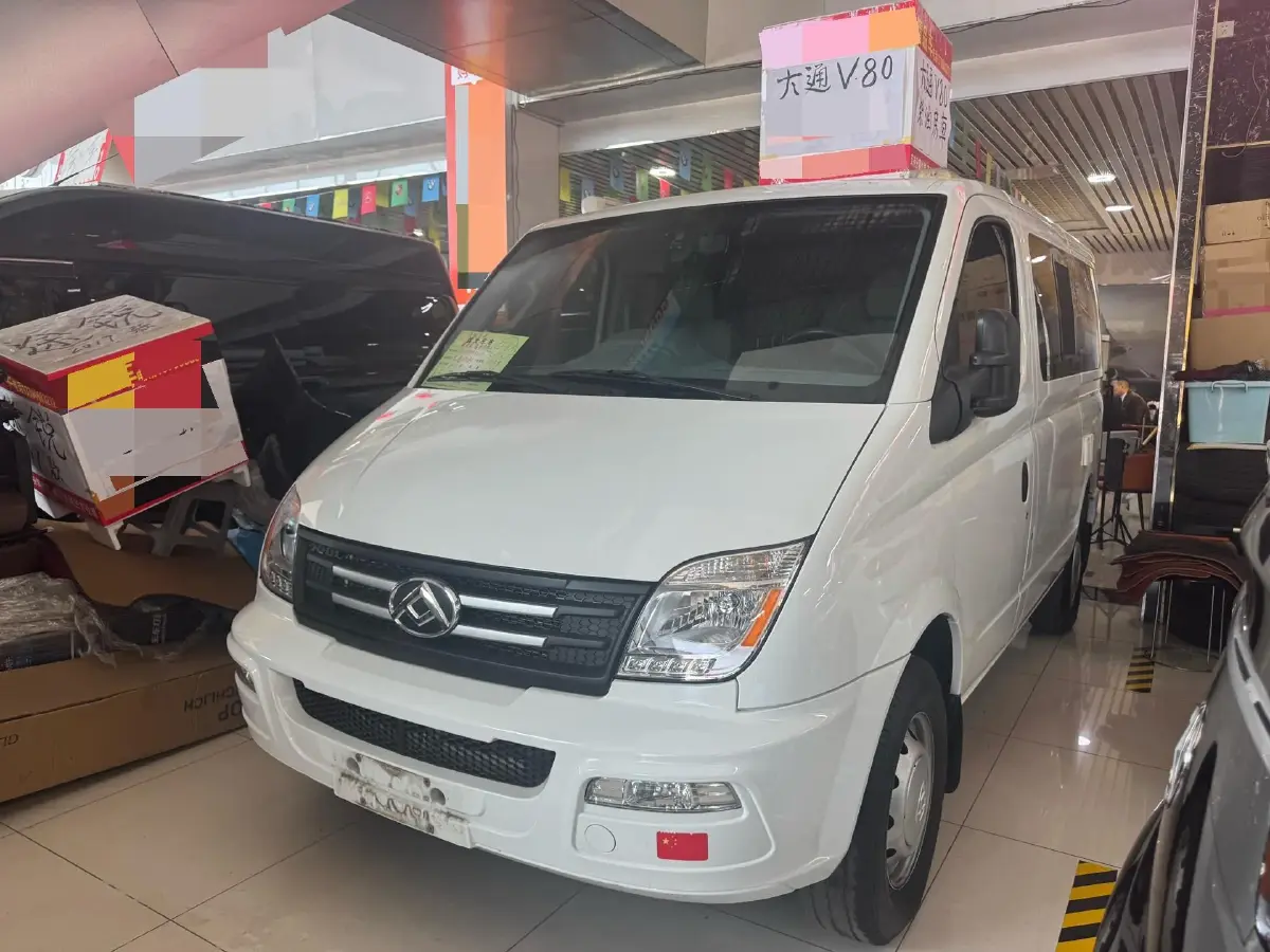 2023 MAXUS XinTu V80 2.0T 139HP L4 6MT