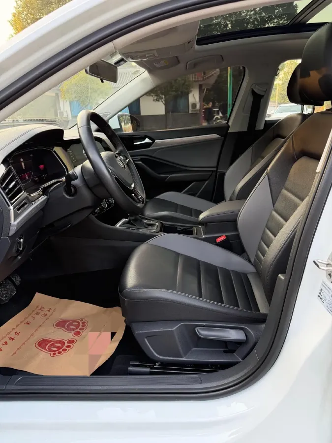 2021 Volkswagen Sagitar 1.2T 116HP L4 7DCT,autocango,china used car exporter,china ev exporter,chinese used car exporter,chinese used ev exporter