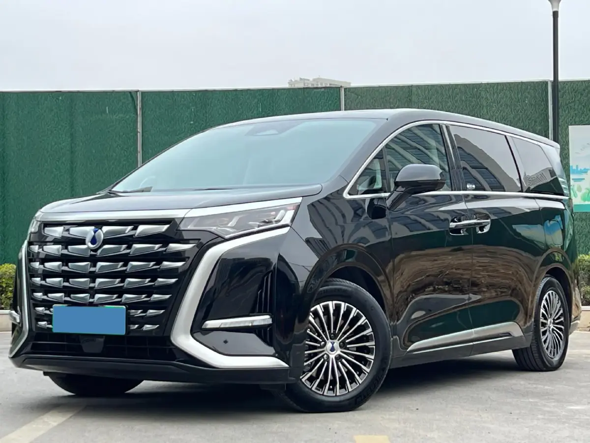 2022 Mercedes-Benz GLC Class 2.0T 197HP L4 9AT