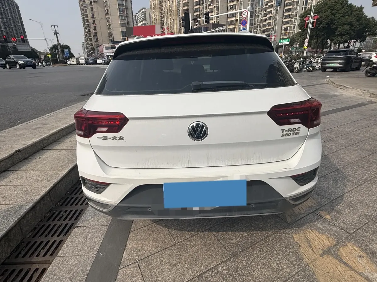 2018 Mitsubishi Eclipse Cross 1.5T 170HP L4 CVT,autocango,china used car exporter,china ev exporter,chinese used car exporter,chinese used ev exporter