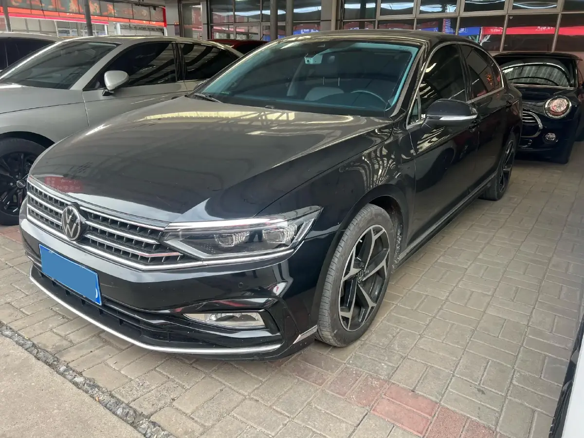 2023 Volkswagen Magotan 2.0T 186HP L4 7DCT