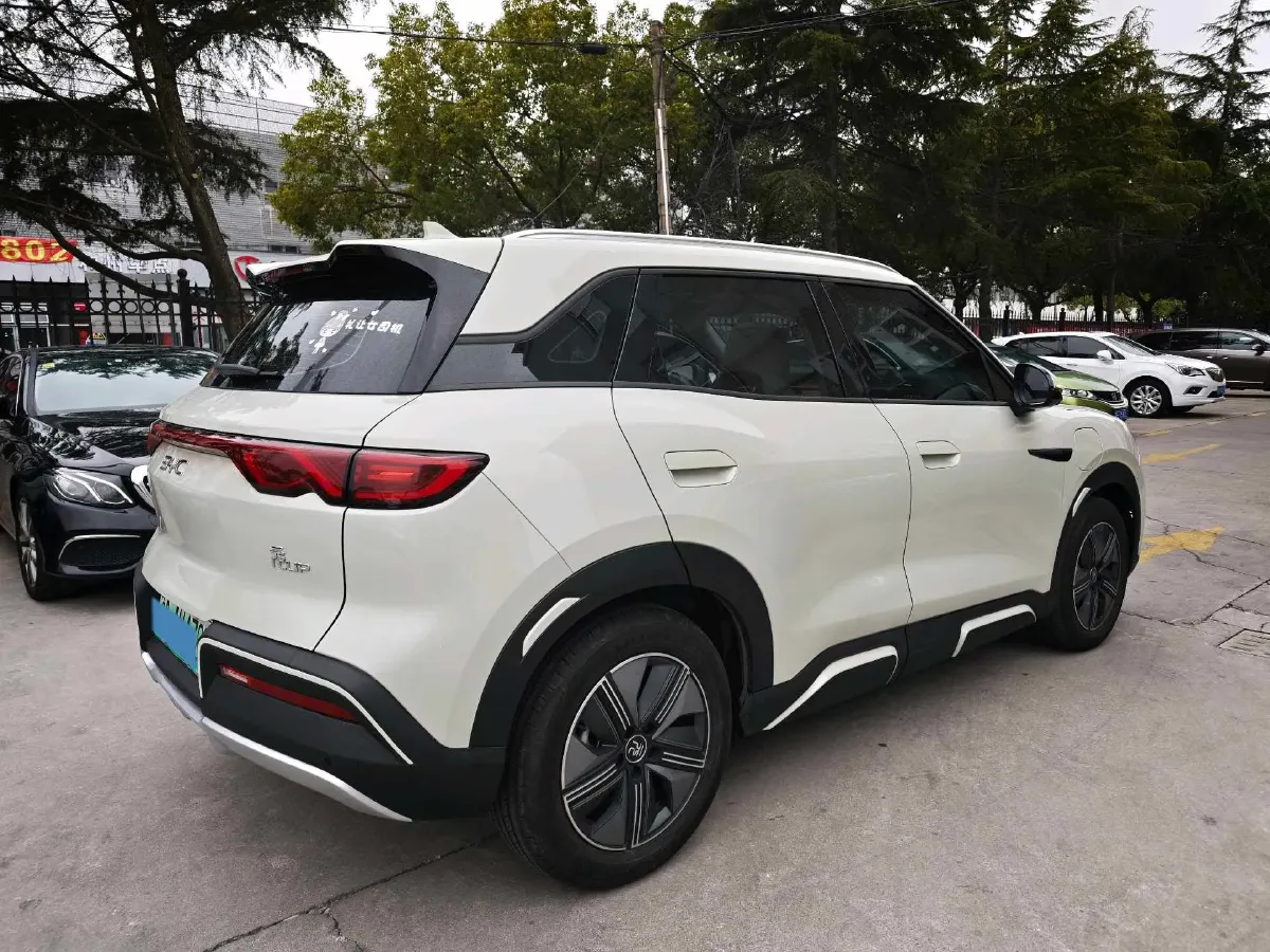 2024 BYD YuanUP BEV 45.12KWH,autocango,china used car exporter,china ev exporter,chinese used car exporter,chinese used ev exporter