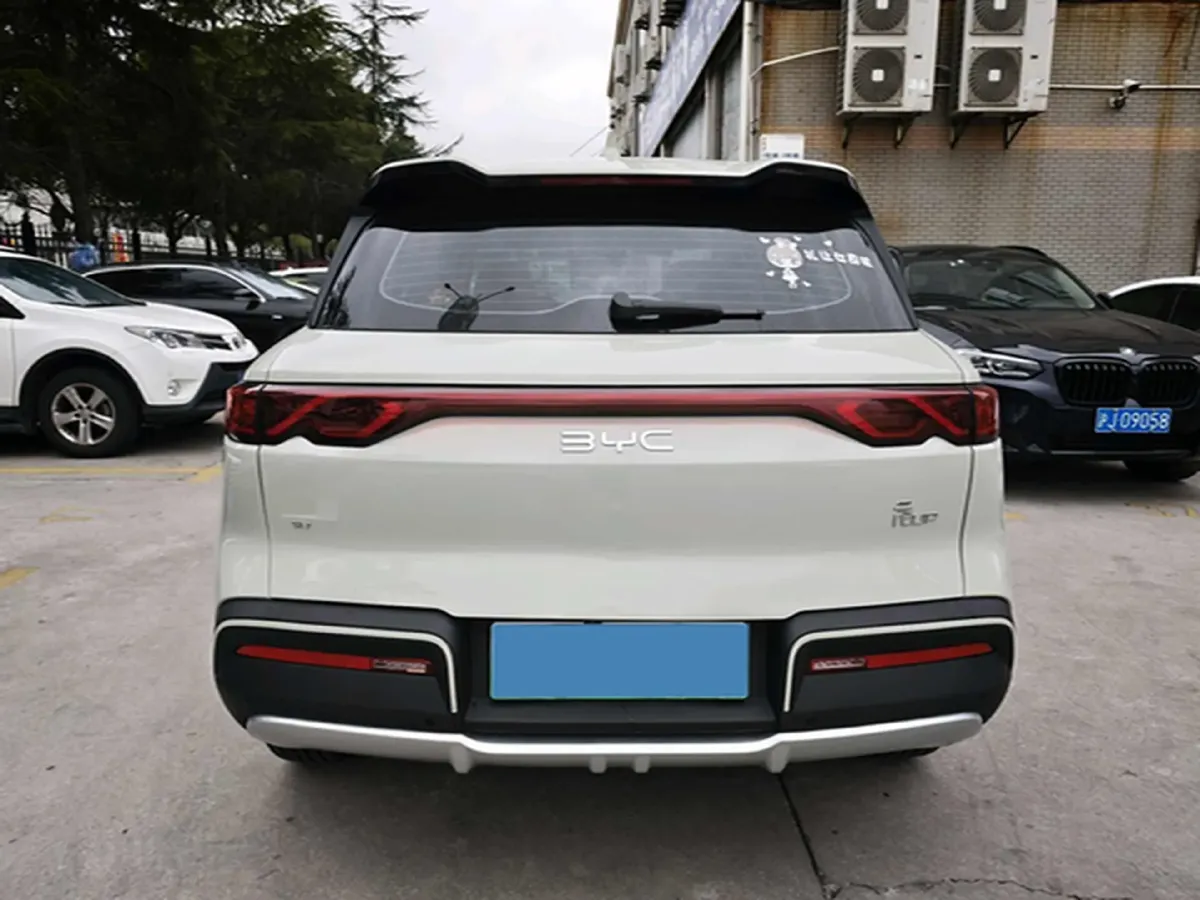 2024 BYD YuanUP BEV 45.12KWH,autocango,china used car exporter,china ev exporter,chinese used car exporter,chinese used ev exporter