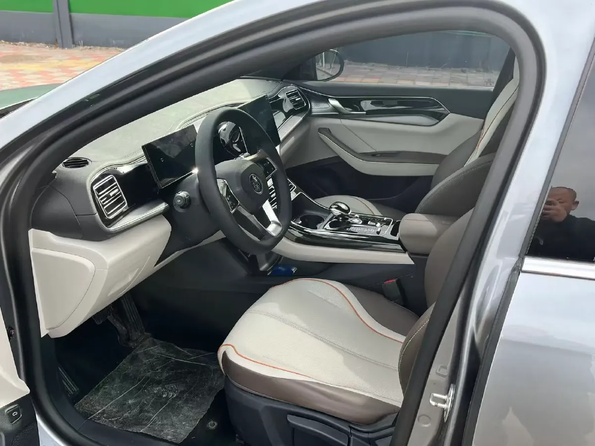 2023 BYD Qin Plus 1.5L 110HP L4 E-CVT PHEV 18.32KWH,autocango,china used car exporter,china ev exporter,chinese used car exporter,chinese used ev exporter