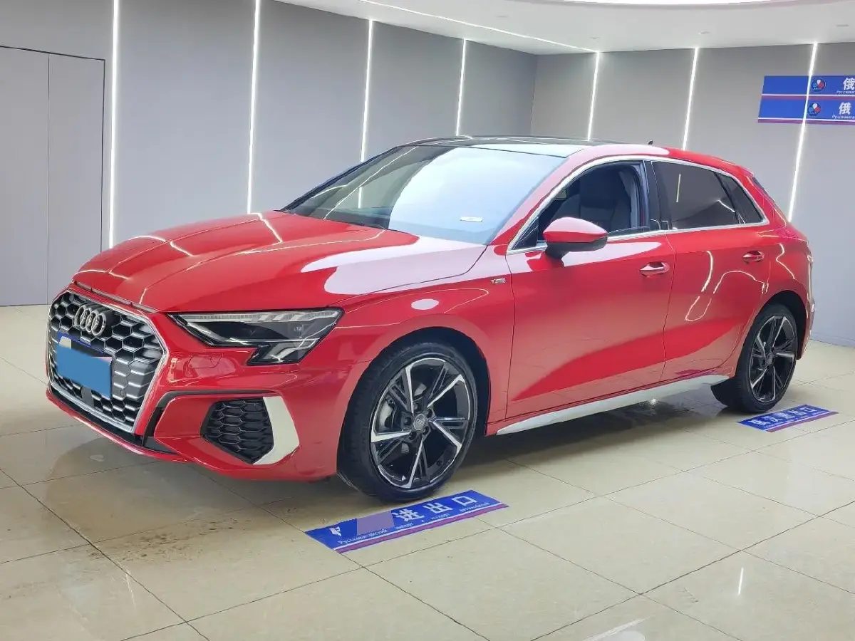 2022 Audi A3 1.4T 150HP L4 7DCT