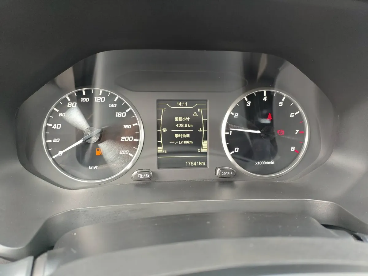 2023 Chery Tiggo 7 1.5T 156HP L4 6MT,autocango,china used car exporter,china ev exporter,chinese used car exporter,chinese used ev exporter