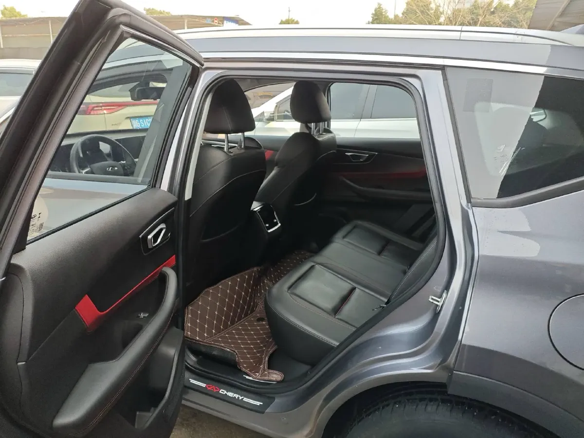 2023 Chery Tiggo 7 1.5T 156HP L4 6MT,autocango,china used car exporter,china ev exporter,chinese used car exporter,chinese used ev exporter