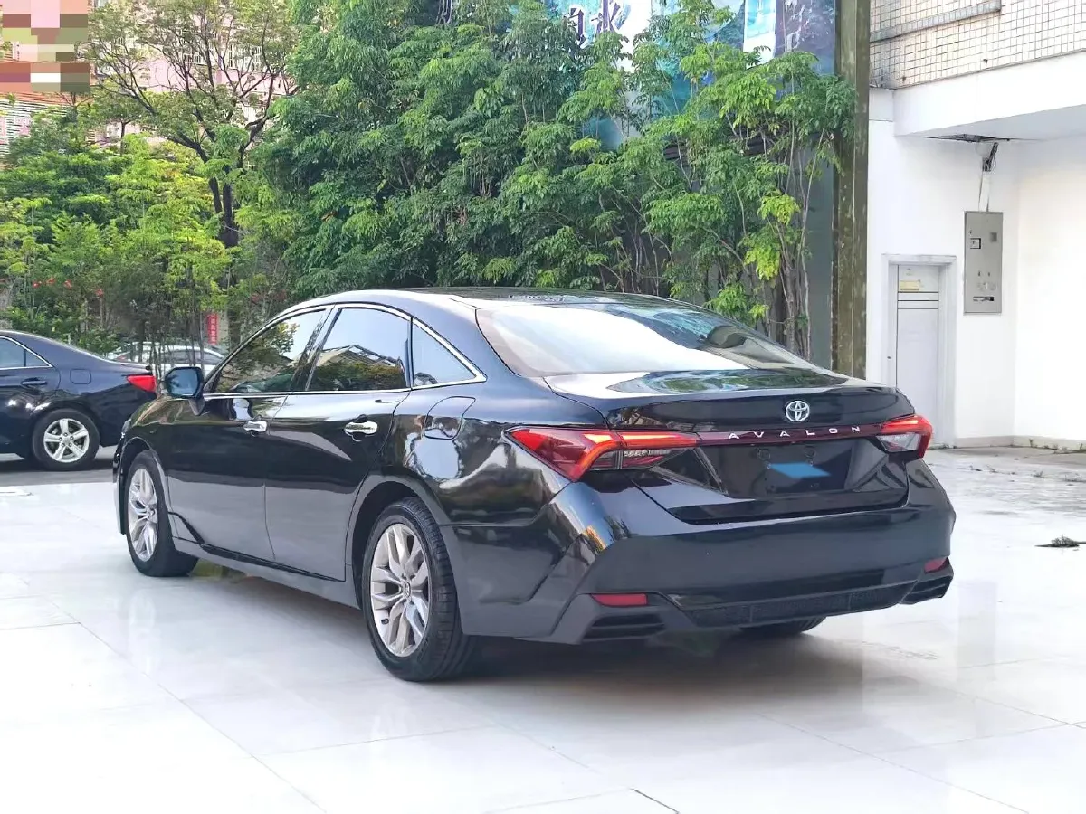 2019 Toyota Avalon 2.5L 209HP L4 8AT,autocango,china used car exporter,china ev exporter,chinese used car exporter,chinese used ev exporter