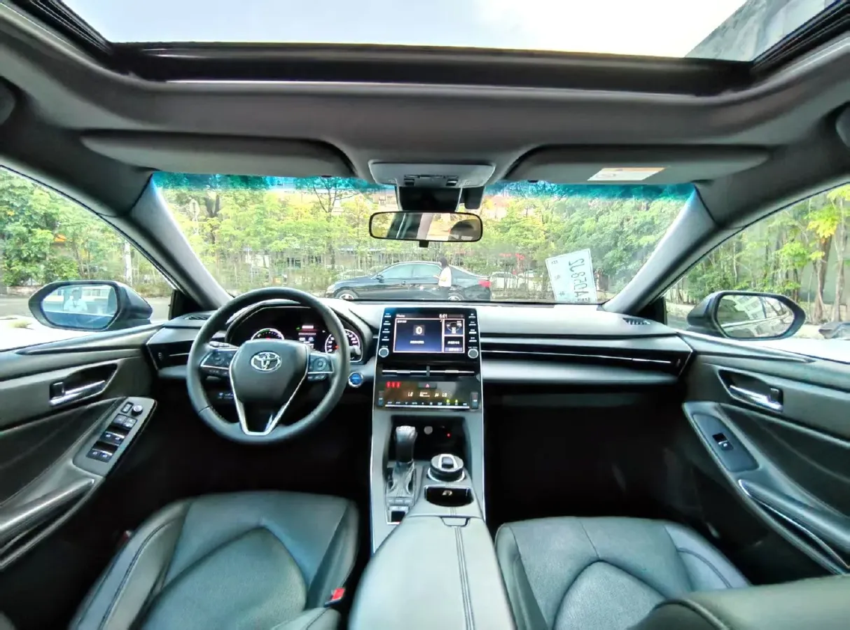 2019 Toyota Avalon 2.5L 209HP L4 8AT,autocango,china used car exporter,china ev exporter,chinese used car exporter,chinese used ev exporter