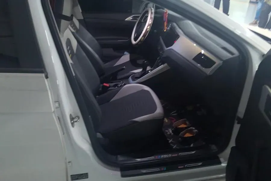 2021 Haval H6 1.5T 169HP L4 7DCT,autocango,china used car exporter,china ev exporter,chinese used car exporter,chinese used ev exporter