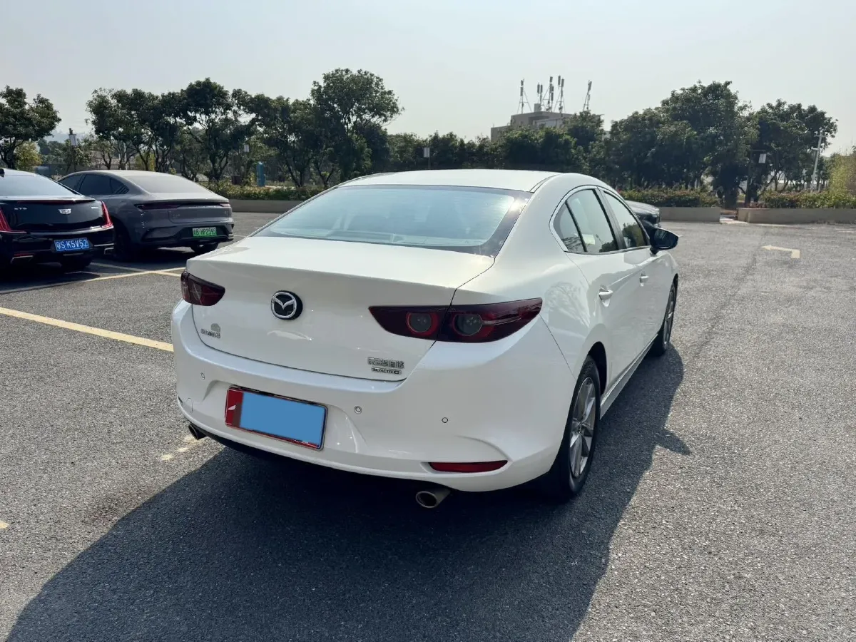 2020 Mazda 3 Axela 1.5L 117HP L4 6AT,autocango,china used car exporter,china ev exporter,chinese used car exporter,chinese used ev exporter