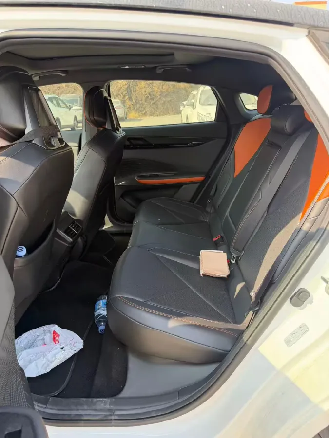 2023 ChangAn UNI-V iDD 1.5T 170HP L4 6TCT PHEV 18.4KWH,autocango,china used car exporter,china ev exporter,chinese used car exporter,chinese used ev exporter