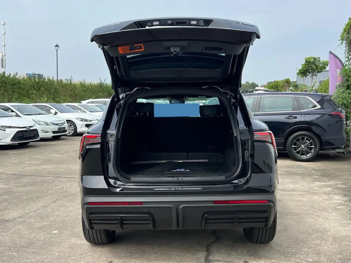 2022 Jetour DASHING i-DM 1.5T 156HP L4 3DHT PHEV 19.27KWH,autocango,china used car exporter,china ev exporter,chinese used car exporter,chinese used ev exporter