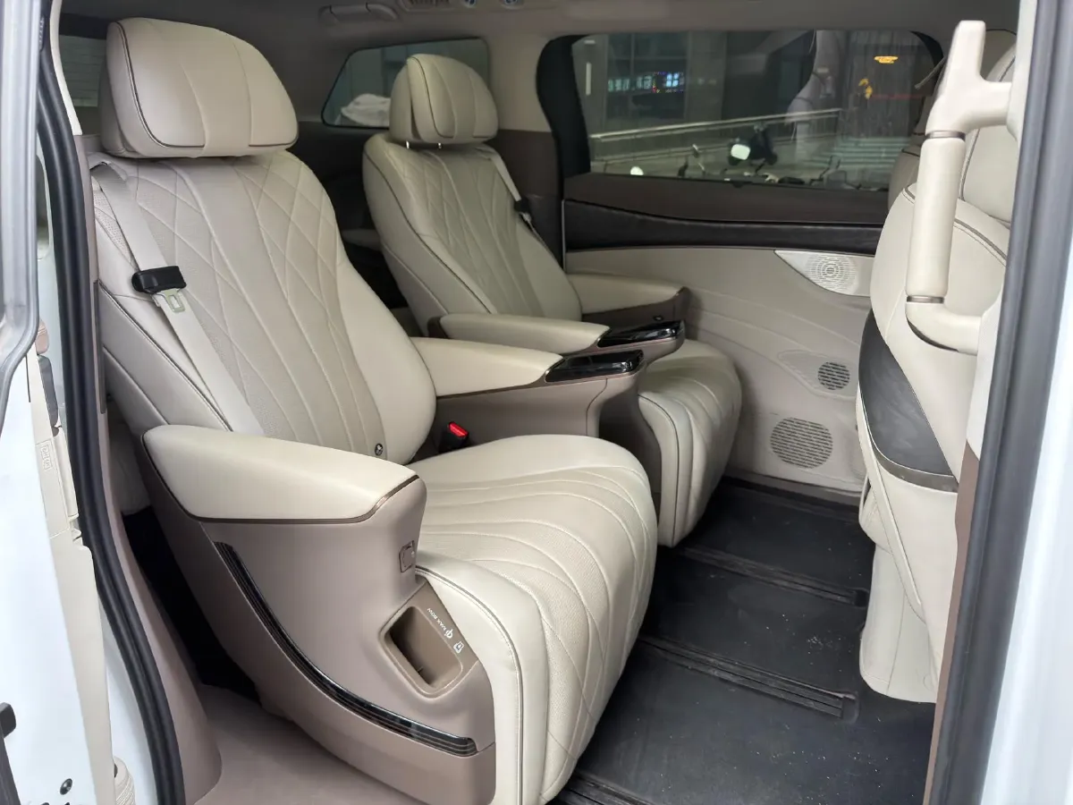 2022 Infiniti QX55 2.0T 245HP L4 CVT,autocango,china used car exporter,china ev exporter,chinese used car exporter,chinese used ev exporter