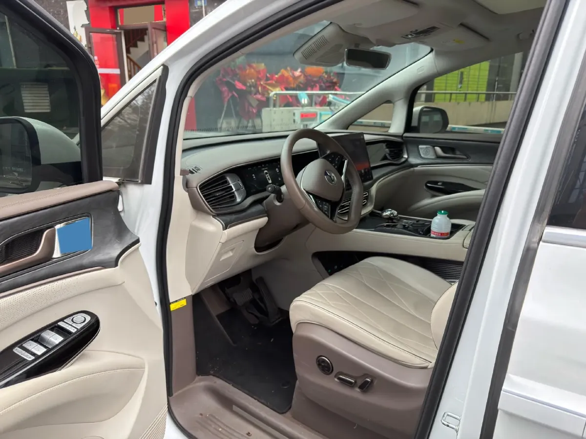 2022 Infiniti QX55 2.0T 245HP L4 CVT,autocango,china used car exporter,china ev exporter,chinese used car exporter,chinese used ev exporter