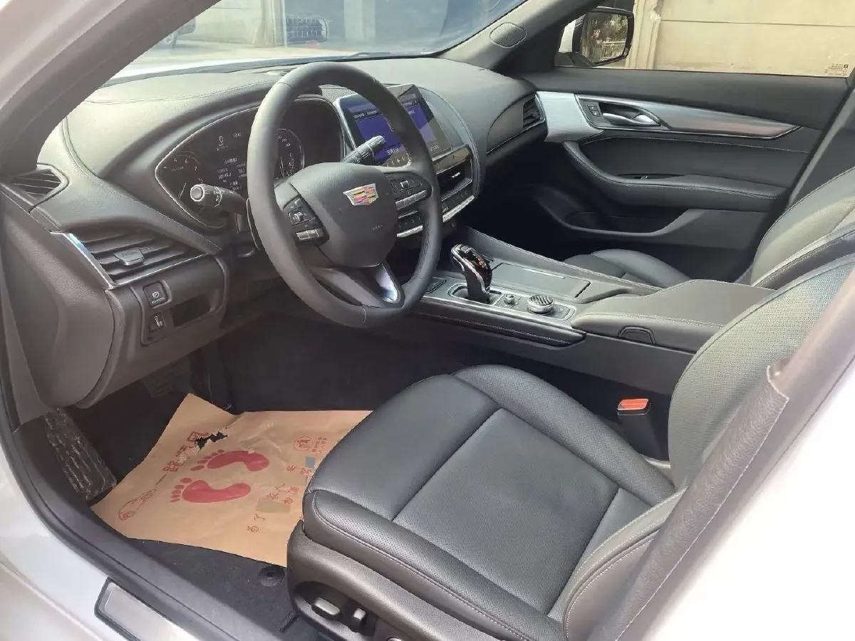 2021 Cadillac CT5 2.0T 237HP L4 10AT,autocango,china used car exporter,china ev exporter,chinese used car exporter,chinese used ev exporter