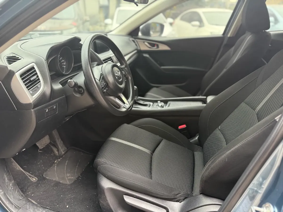 2017 Mazda 3 Axela 1.5L 117HP L4 6AT,autocango,china used car exporter,china ev exporter,chinese used car exporter,chinese used ev exporter