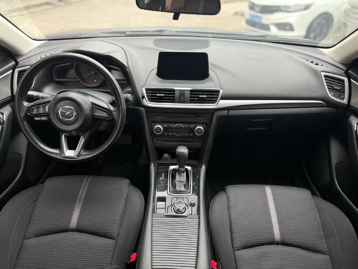 2017 Mazda 3 Axela 1.5L 117HP L4 6AT,autocango,china used car exporter,china ev exporter,chinese used car exporter,chinese used ev exporter