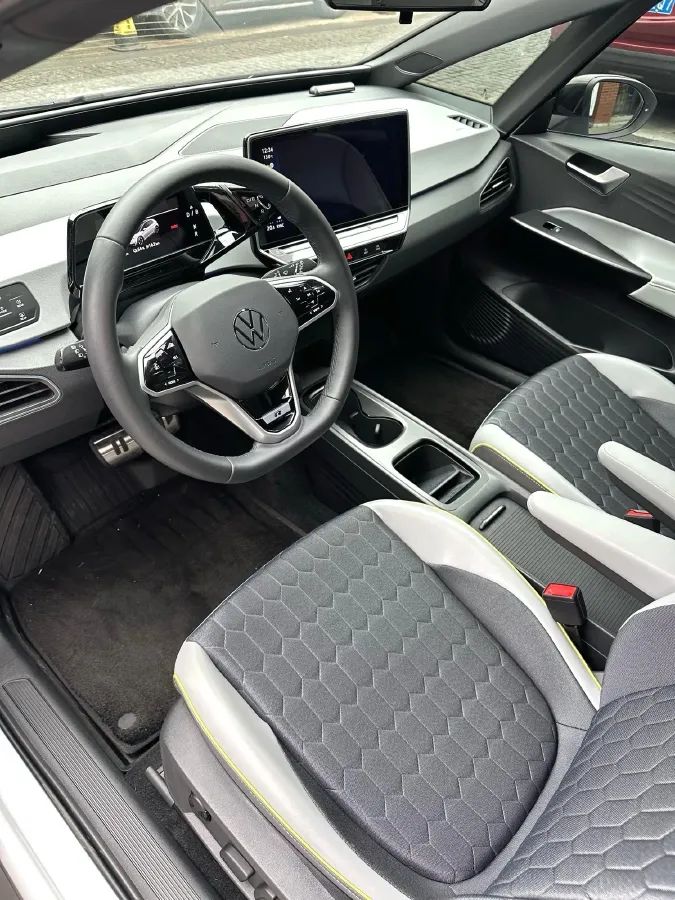 2023 Volkswagen ID.3 BEV 52.8KWH,autocango,china used car exporter,china ev exporter,chinese used car exporter,chinese used ev exporter