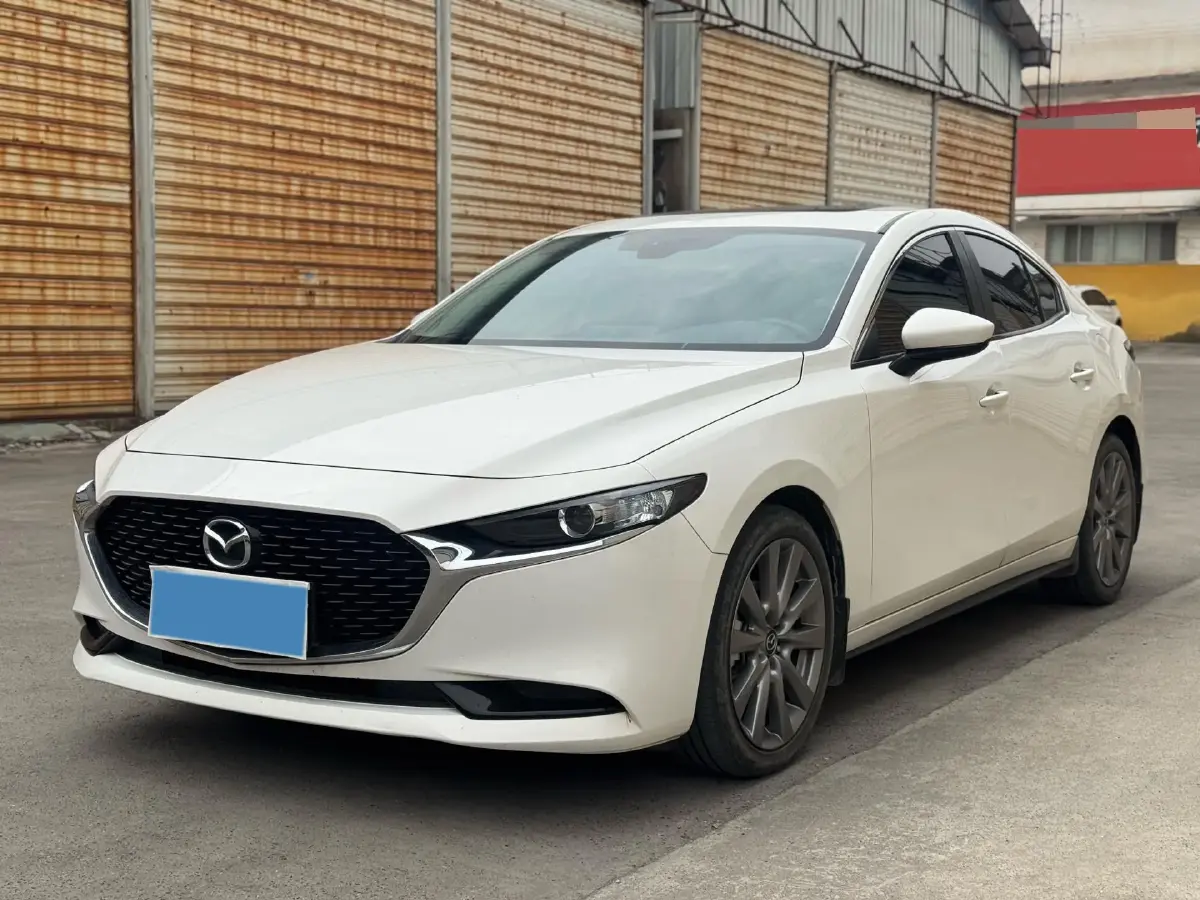 2023 Mazda 3 Axela 2.0L 158HP L4 6AT