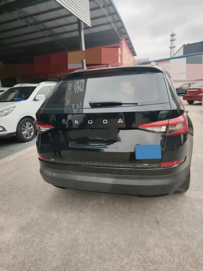 2019 Buick EnvisionPlus 1.5T 169HP L4 7DCT,autocango,china used car exporter,china ev exporter,chinese used car exporter,chinese used ev exporter