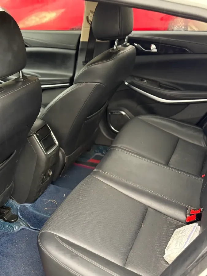 2020 ChangAn Raeton CC 1.5T 156HP L4 6AT,autocango,china used car exporter,china ev exporter,chinese used car exporter,chinese used ev exporter