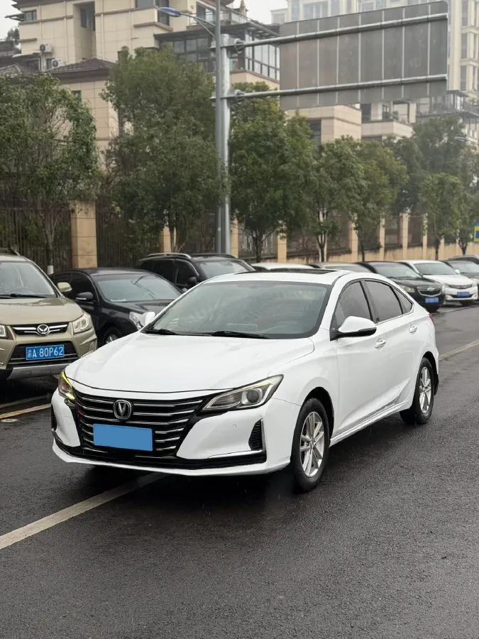 2020 ChangAn Raeton CC 1.5T 156HP L4 6AT,autocango,china used car exporter,china ev exporter,chinese used car exporter,chinese used ev exporter