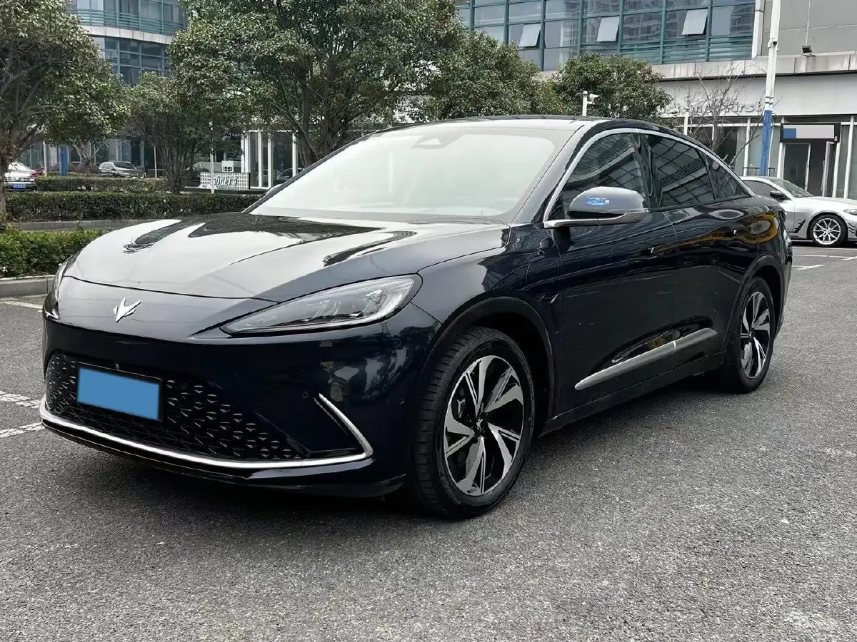 2022 ARCFOX αS BEV 93.6KWH