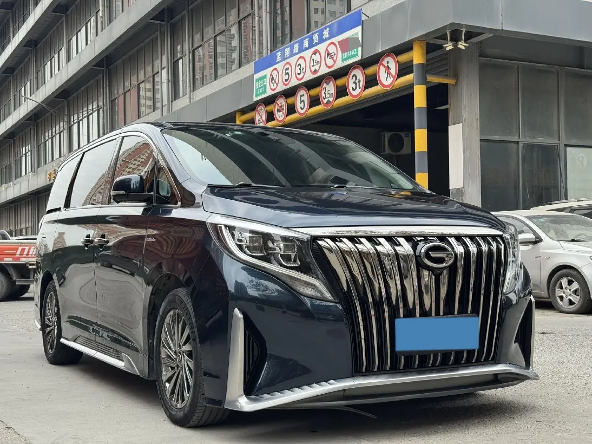 2021 GAC Trumpchi M8 2.0T 252HP L4 8AT,autocango,china used car exporter,china ev exporter,chinese used car exporter,chinese used ev exporter