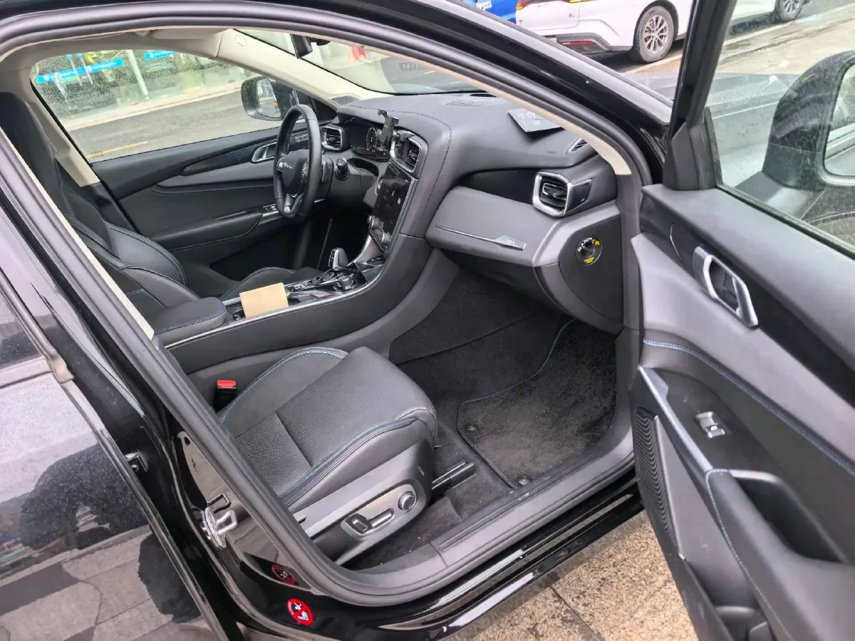 2019 LYNK&CO 01 EM-P 1.5T 180HP L3 7DCT PHEV 9.4KWH,autocango,china used car exporter,china ev exporter,chinese used car exporter,chinese used ev exporter