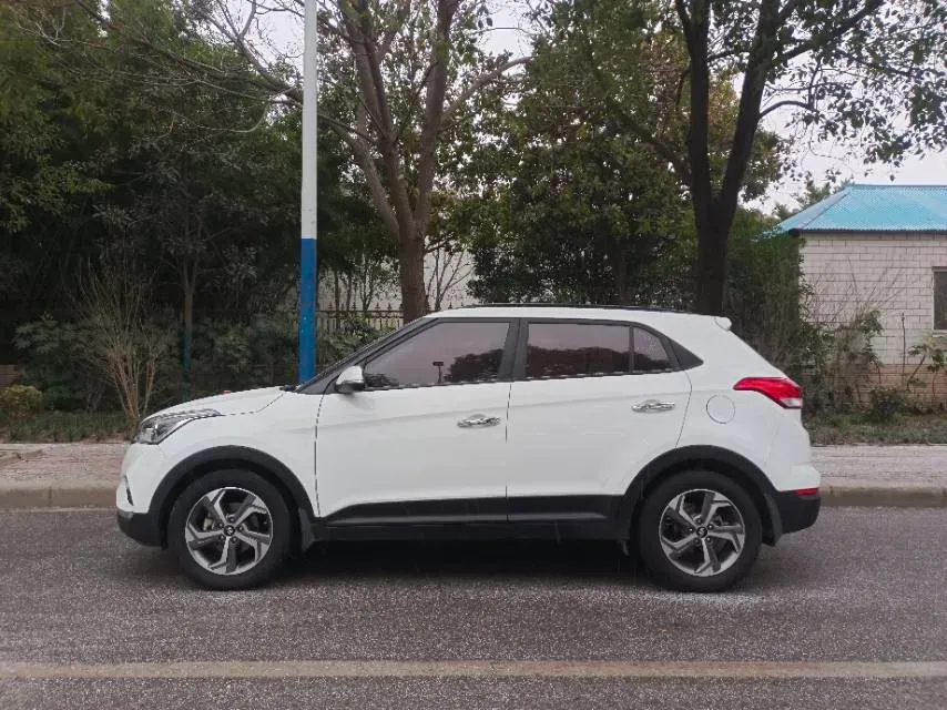 2019 Hyundai ix25 1.6L 125HP L4 6AT,autocango,china used car exporter,china ev exporter,chinese used car exporter,chinese used ev exporter