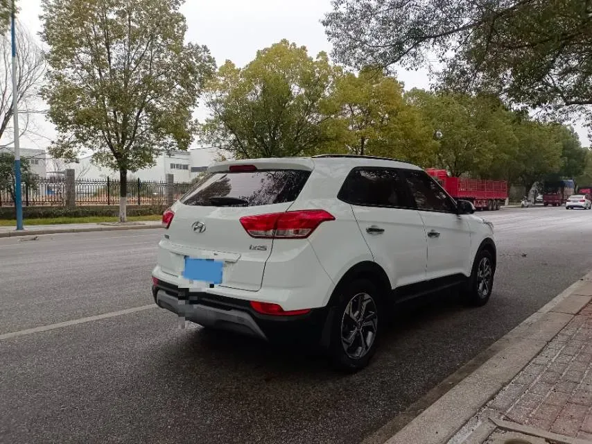 2019 Hyundai ix25 1.6L 125HP L4 6AT,autocango,china used car exporter,china ev exporter,chinese used car exporter,chinese used ev exporter