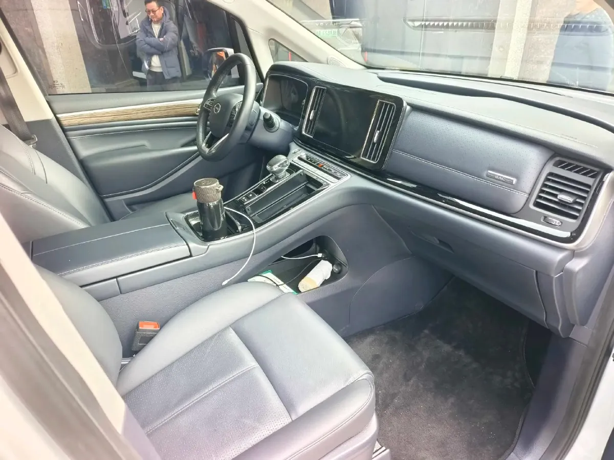 2021 GAC Trumpchi M8 2.0T 252HP L4 8AT,autocango,china used car exporter,china ev exporter,chinese used car exporter,chinese used ev exporter