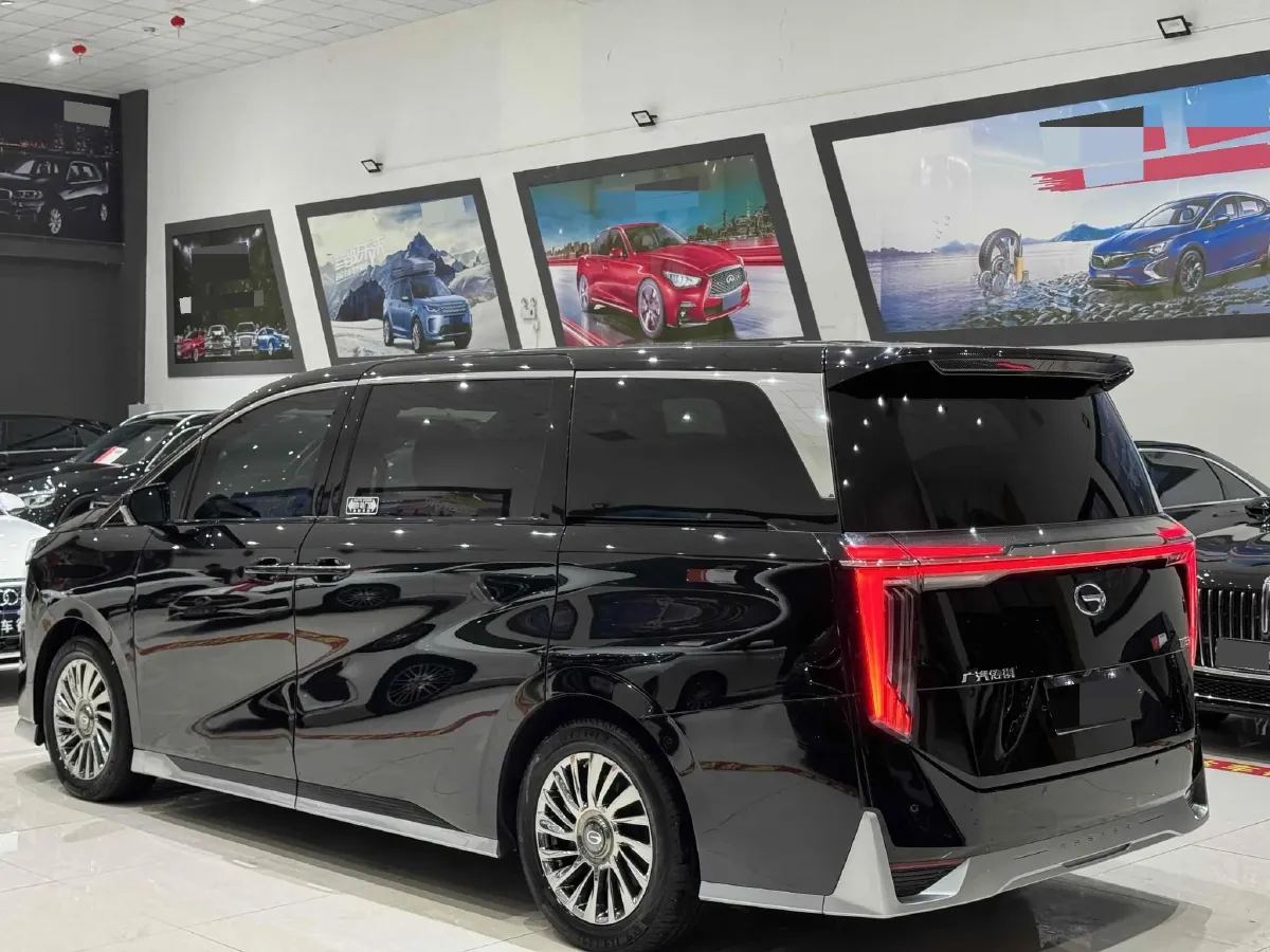 2024 GAC Trumpchi M8 2.0T 252HP L4 8AT,autocango,china used car exporter,china ev exporter,chinese used car exporter,chinese used ev exporter