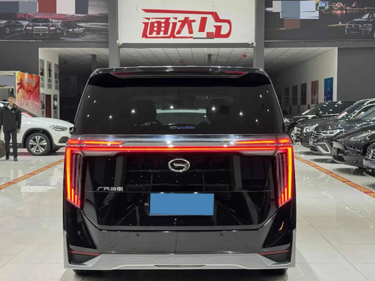 2024 GAC Trumpchi M8 2.0T 252HP L4 8AT,autocango,china used car exporter,china ev exporter,chinese used car exporter,chinese used ev exporter