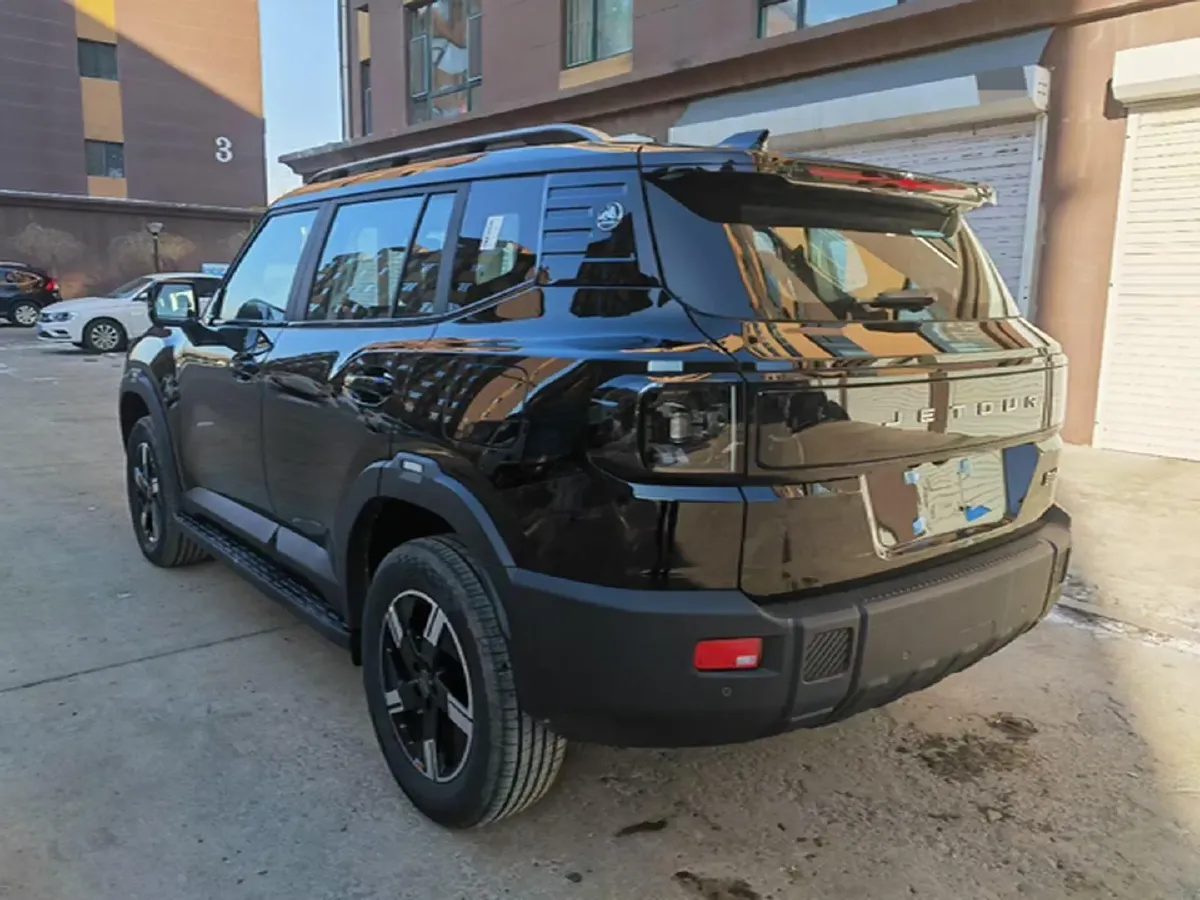 2025 Jetour Freeman 1.5T 184HP L4 7DCT,autocango,china used car exporter,china ev exporter,chinese used car exporter,chinese used ev exporter