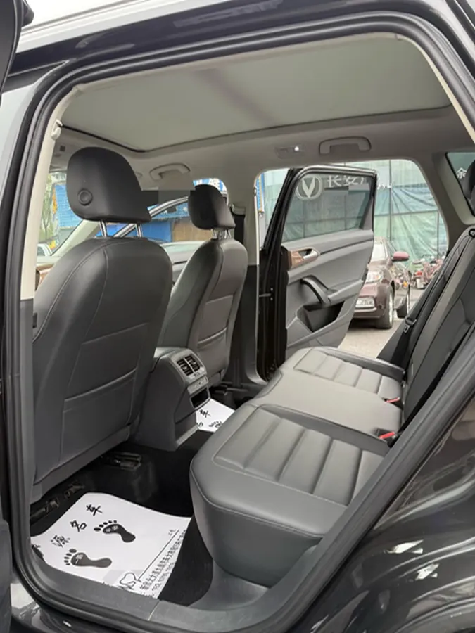 2021 Volkswagen Tharu 1.4T 150HP L4 7DCT,autocango,china used car exporter,china ev exporter,chinese used car exporter,chinese used ev exporter