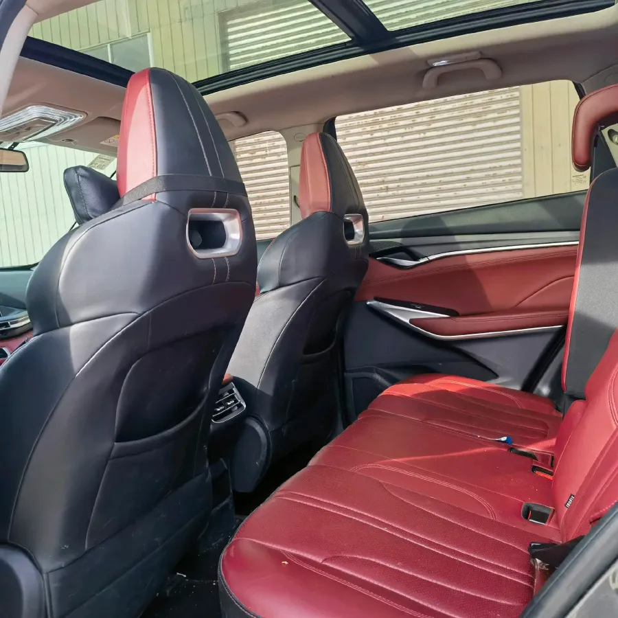 2022 ChangAn CS75 Plus 2.0T 233HP L4 8AT,autocango,china used car exporter,china ev exporter,chinese used car exporter,chinese used ev exporter