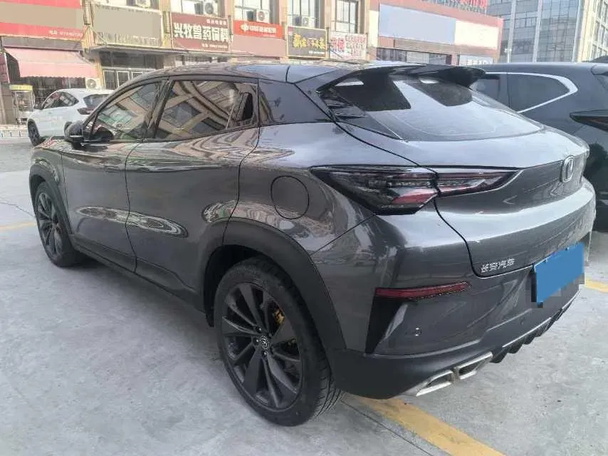 2022 ChangAn UNI-T 1.5T 188HP L4 7DCT,autocango,china used car exporter,china ev exporter,chinese used car exporter,chinese used ev exporter